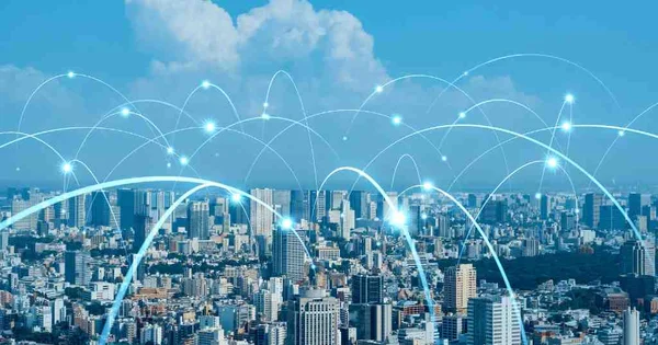 Demonstrate an understanding of Wide Area Computer Networks (WANs) comparing them with Local Area Networks